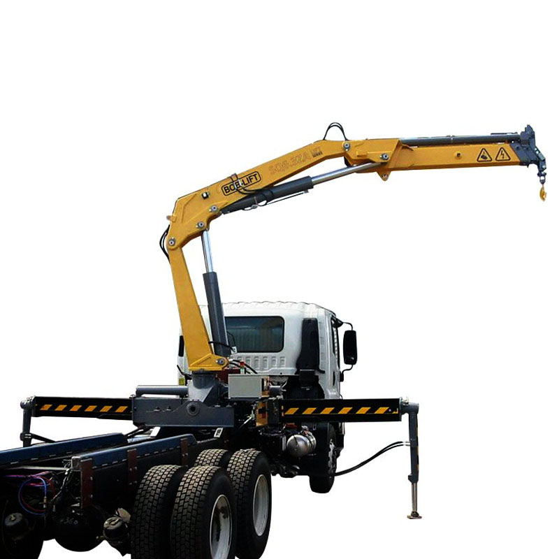 Grue montée sur camion à flèche articulée de 6,3 tonnes